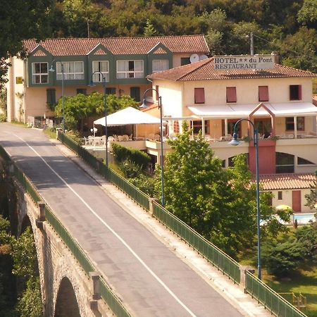 אמביאלט Logis Hotel Restaurant Du Pont מראה חיצוני תמונה