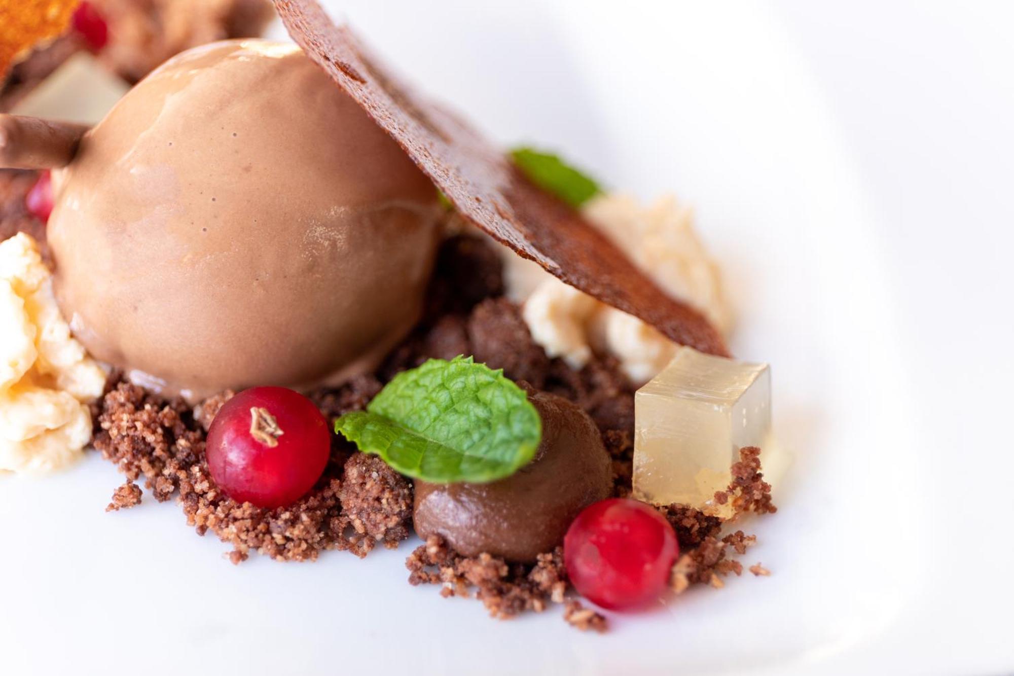 אמביאלט Logis Hotel Restaurant Du Pont מראה חיצוני תמונה