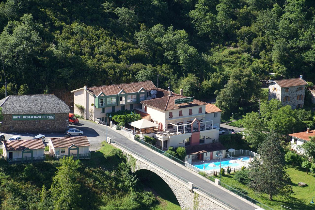אמביאלט Logis Hotel Restaurant Du Pont מראה חיצוני תמונה