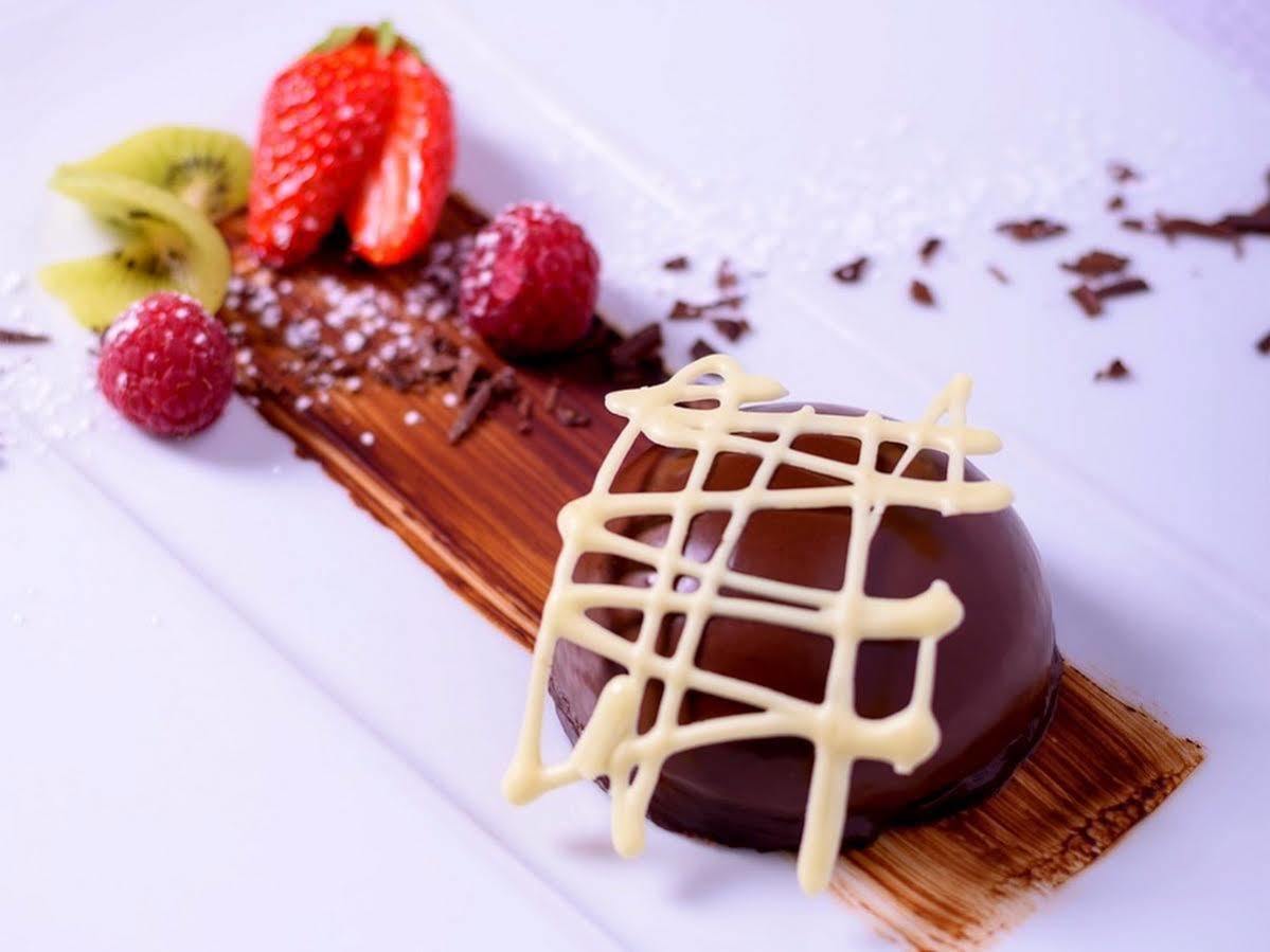 אמביאלט Logis Hotel Restaurant Du Pont מראה חיצוני תמונה